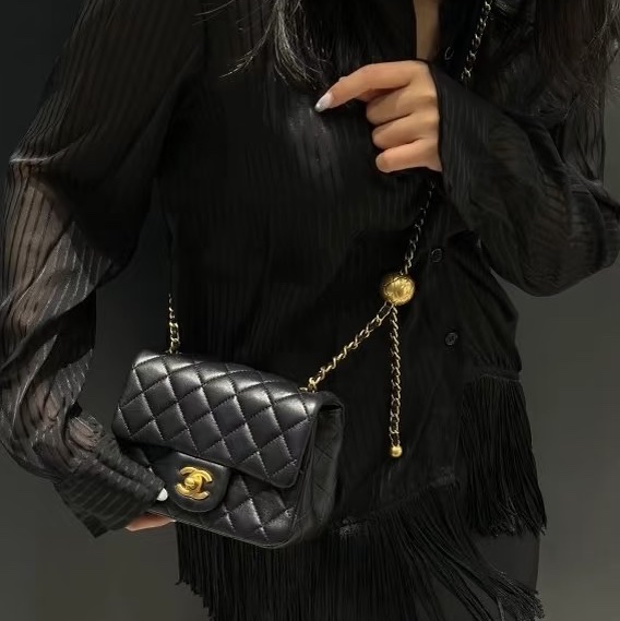 Chanel cf17黑金方胖芯片款23年硬底新款  #全新全配🈶購證 #專櫃一包難求🔥-9