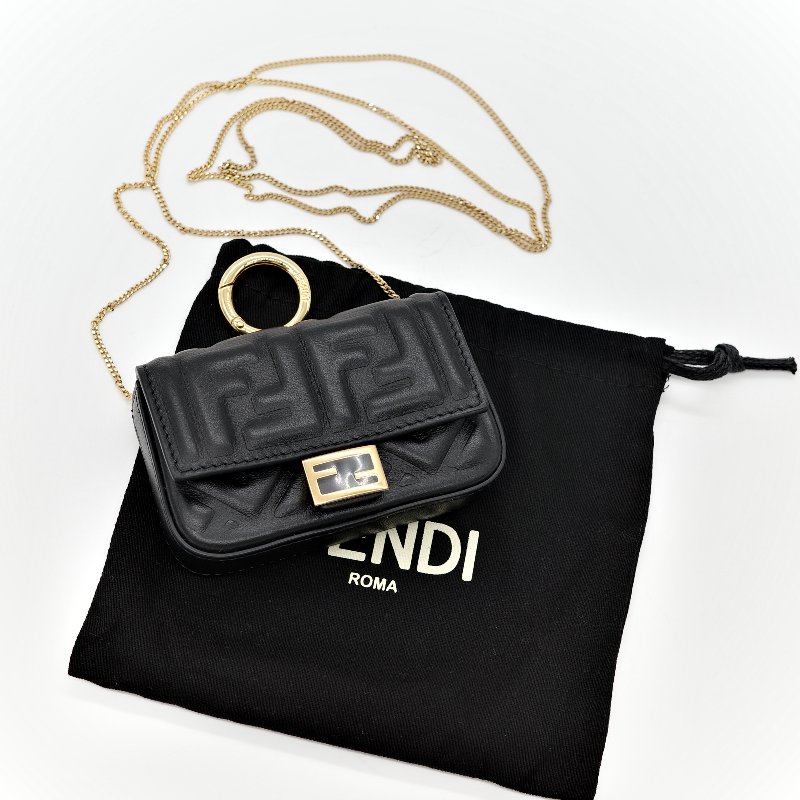 Fendi 芬迪 黑色 羊皮 腰包-3