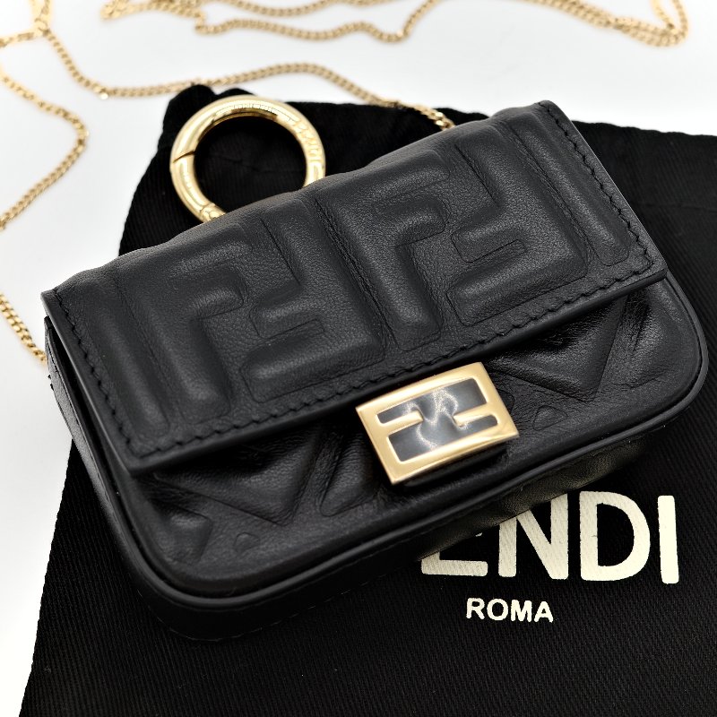 Fendi 芬迪 黑色 羊皮 腰包-4