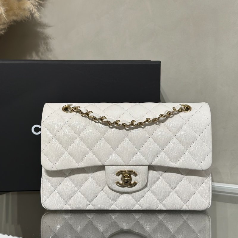 CHANEL 經典口蓋包 CF23 - 粒面牛皮白金-0