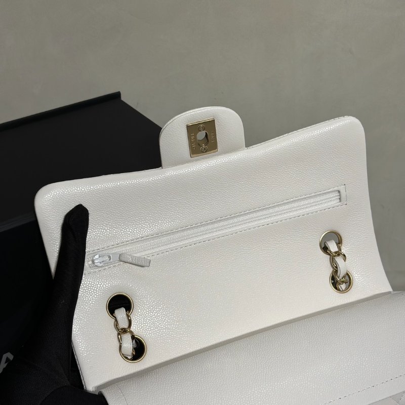 CHANEL 經典口蓋包 CF23 - 粒面牛皮白金-7