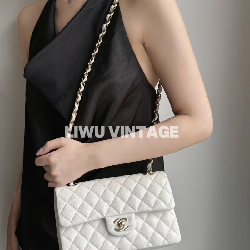 CHANEL 經典口蓋包 CF23 - 粒面牛皮白金-12