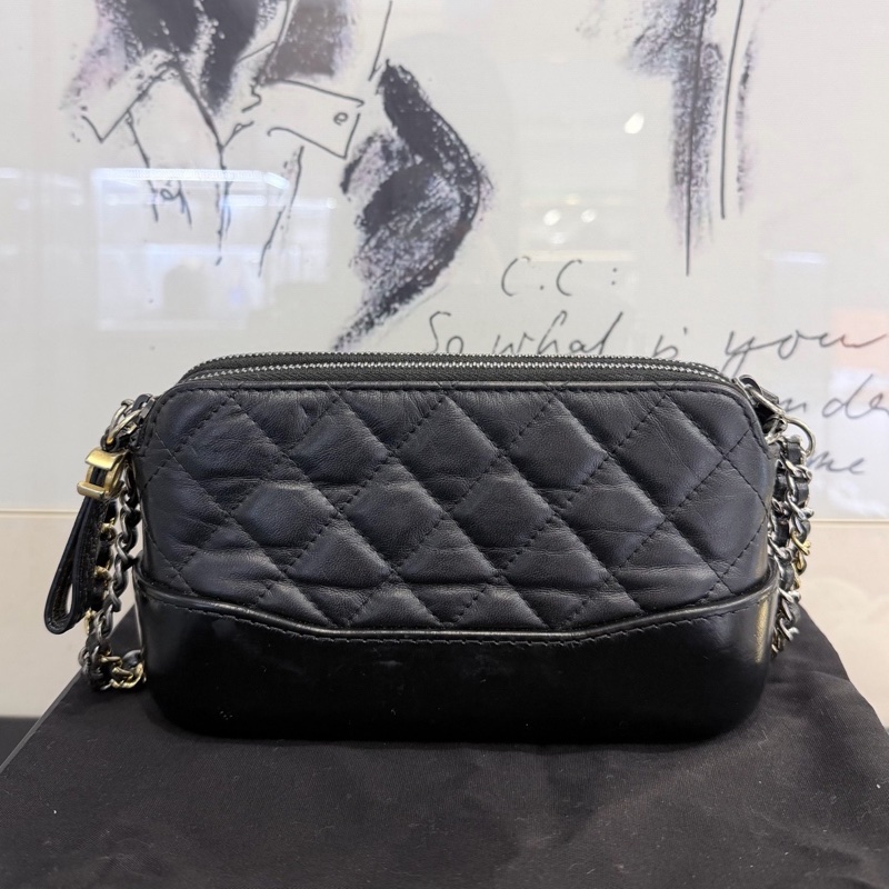 保卡款！Chanel 香奈兒 Gabrielle 流浪包 黑金 mini 迷你-3