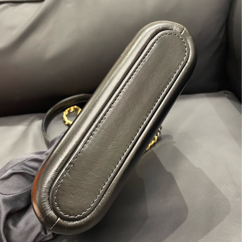 保卡款！Chanel 香奈兒 Gabrielle 流浪包 黑金 mini 迷你-7