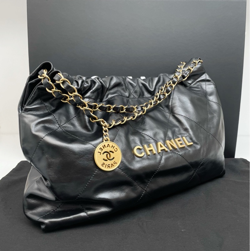 Chanel香奈兒橫版22bag黑金24C垃圾袋單肩包 尺寸約39x23-1