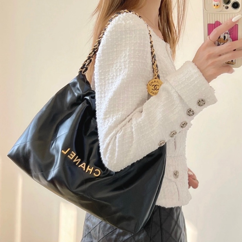 Chanel香奈兒橫版22bag黑金24C垃圾袋單肩包 尺寸約39x23-8