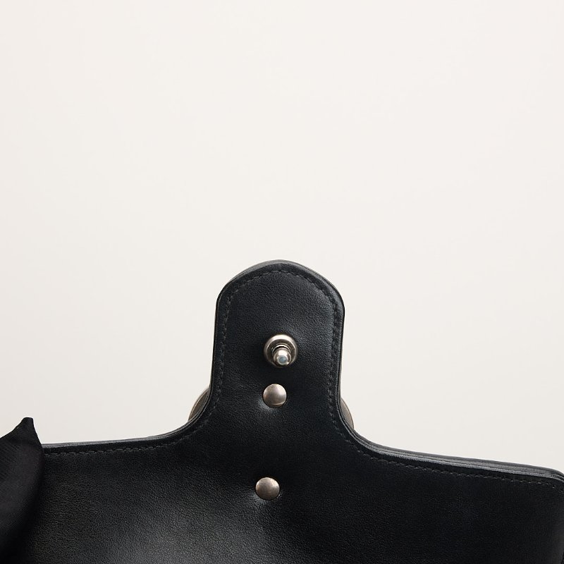 二手Gucci Marmont 22黑銀-18