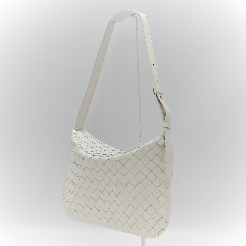 BOTTEGA VENETA 寶緹嘉 光澤感小牛皮編織 立體 翻蓋包肩背包 腋下包-5