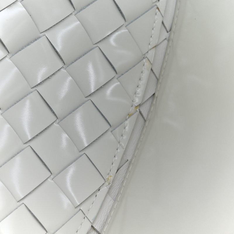 BOTTEGA VENETA 寶緹嘉 光澤感小牛皮編織 立體 翻蓋包肩背包 腋下包-21