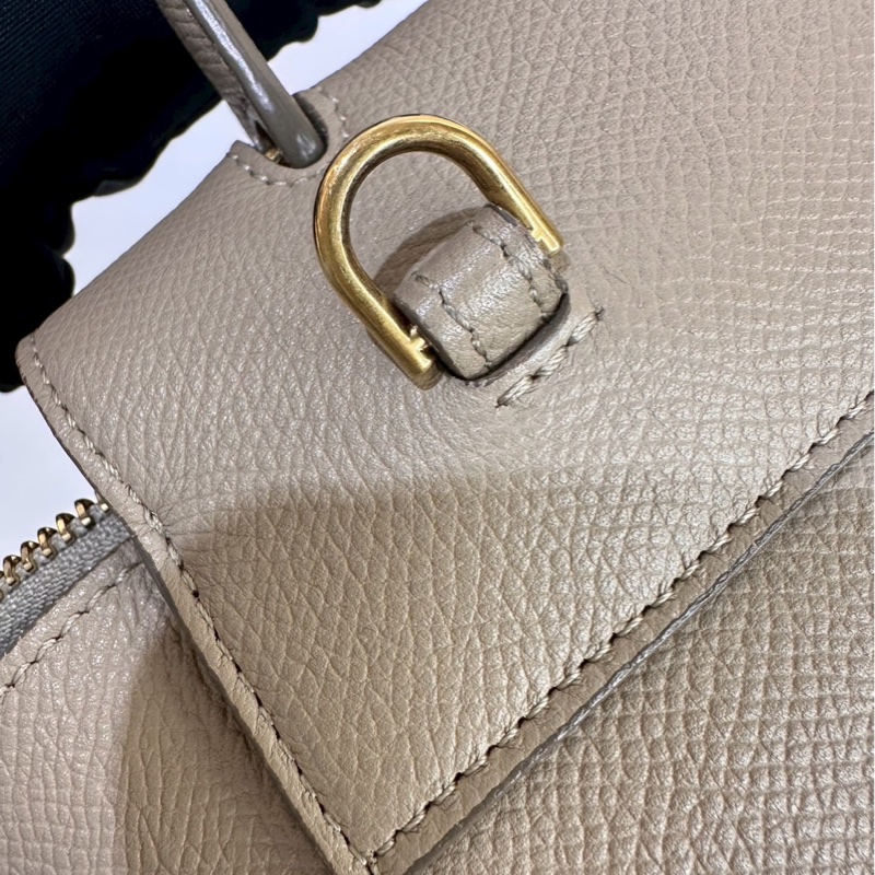 Celine|belt nano 燕麥色-5