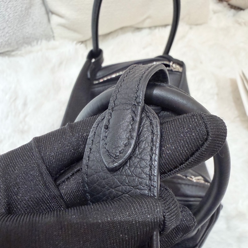 Hermes/ Lindy 26/ 黑銀/ Z刻-24