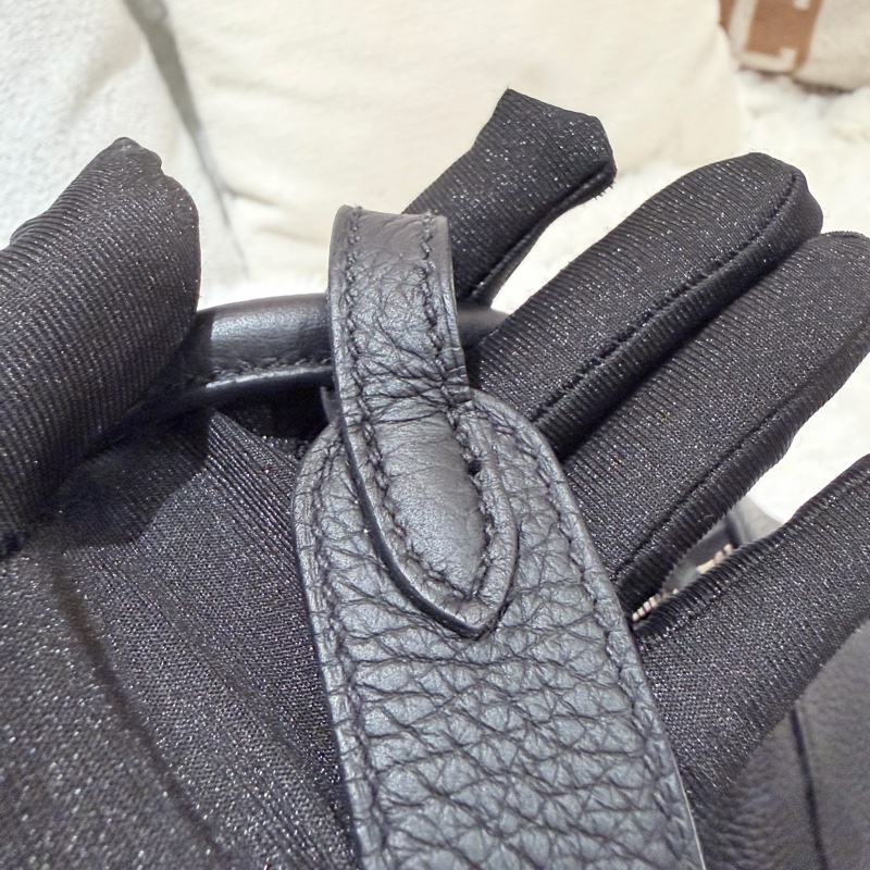 Hermes/ Lindy 26/ 黑銀/ Z刻-26