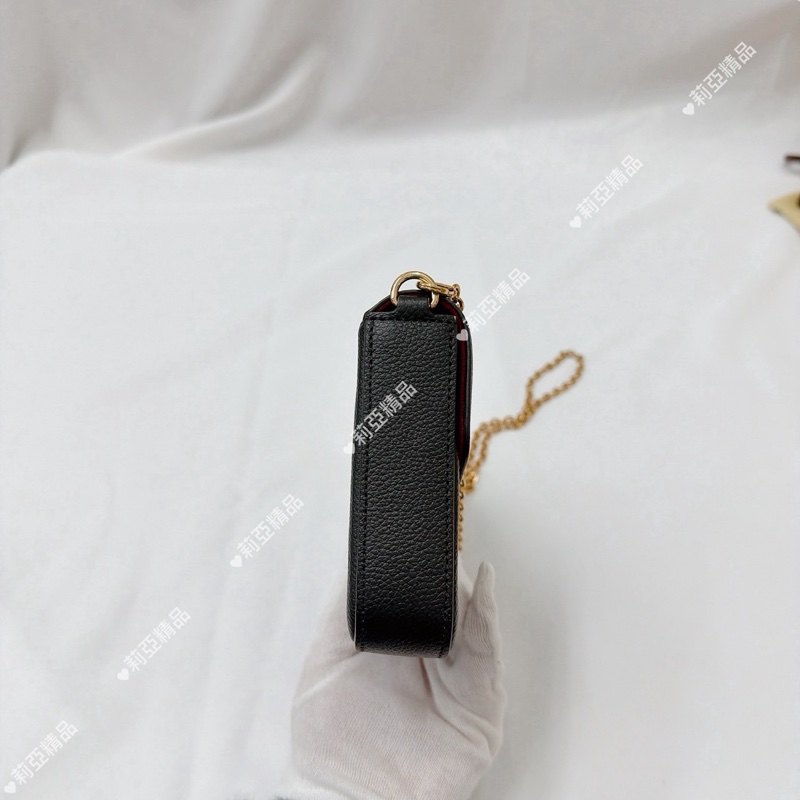 莉亞精品♡ LV熊貓壓紋三合一-7