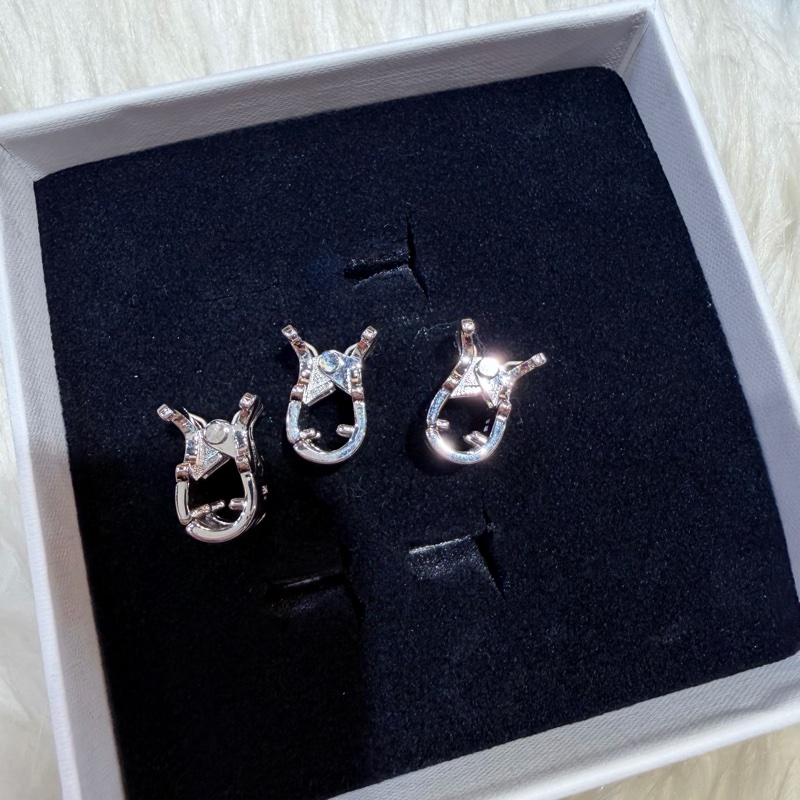 Celine triomphe 凱旋門銀色迷你小髮夾小抓夾-7