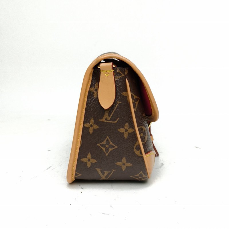 LOUIS VUITTON Diane法棍包24可拆卸黃紫寬肩帶老花PVC晶片肩背包-3