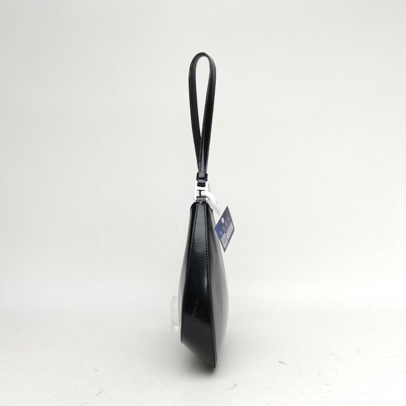 PRADA Cleo單肩包亮面皮革黑色牛皮銀扣肩背包-1