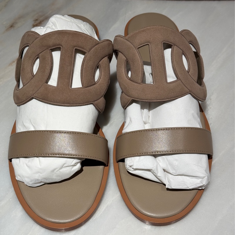 【全網最低價✨適合夏天👍🏻】愛馬仕Hermes 沙色Lagune平底涼鞋 37碼-2