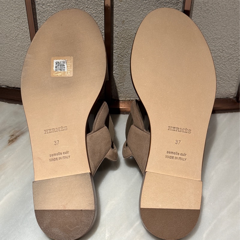 【全網最低價✨適合夏天👍🏻】愛馬仕Hermes 沙色Lagune平底涼鞋 37碼-7