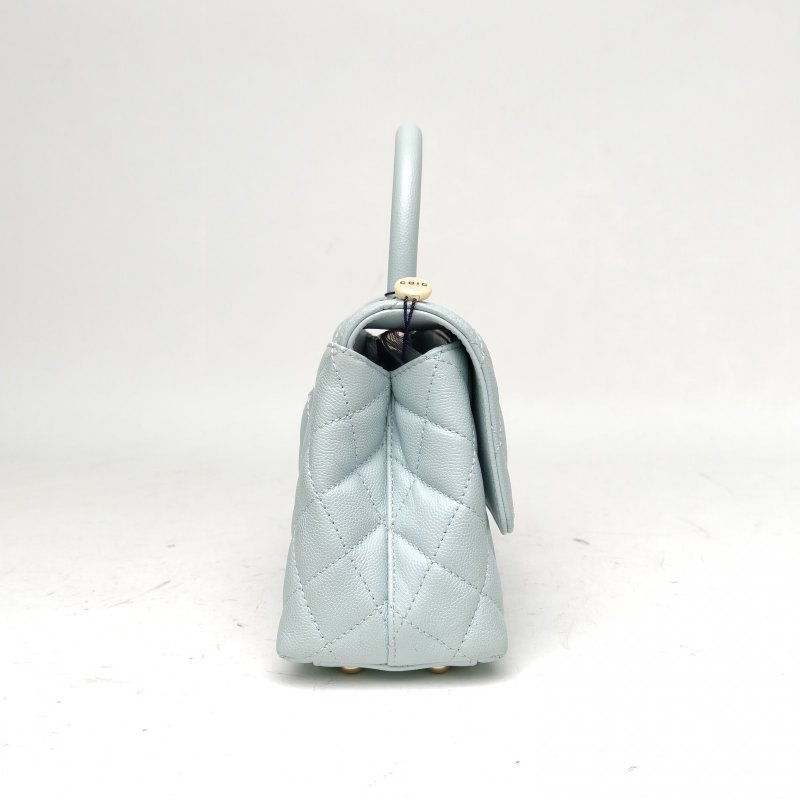 CHANEL CocoHandle小號24藍色荔枝牛皮晶片開金扣肩背包-3