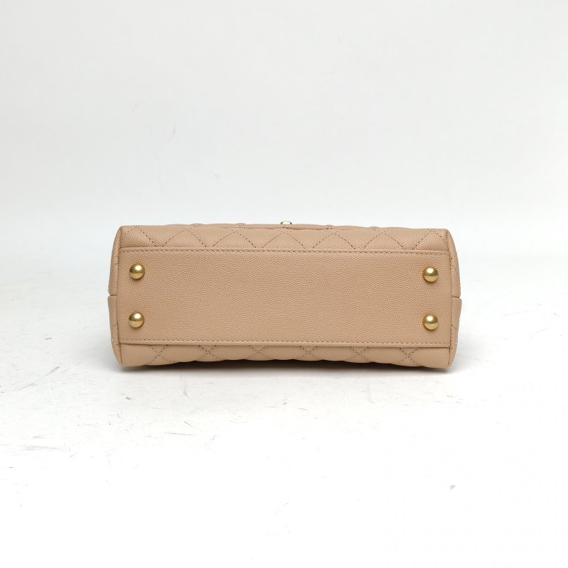 CHANEL CocoHandle小號24奶茶色荔枝牛皮29開金扣肩背包-4