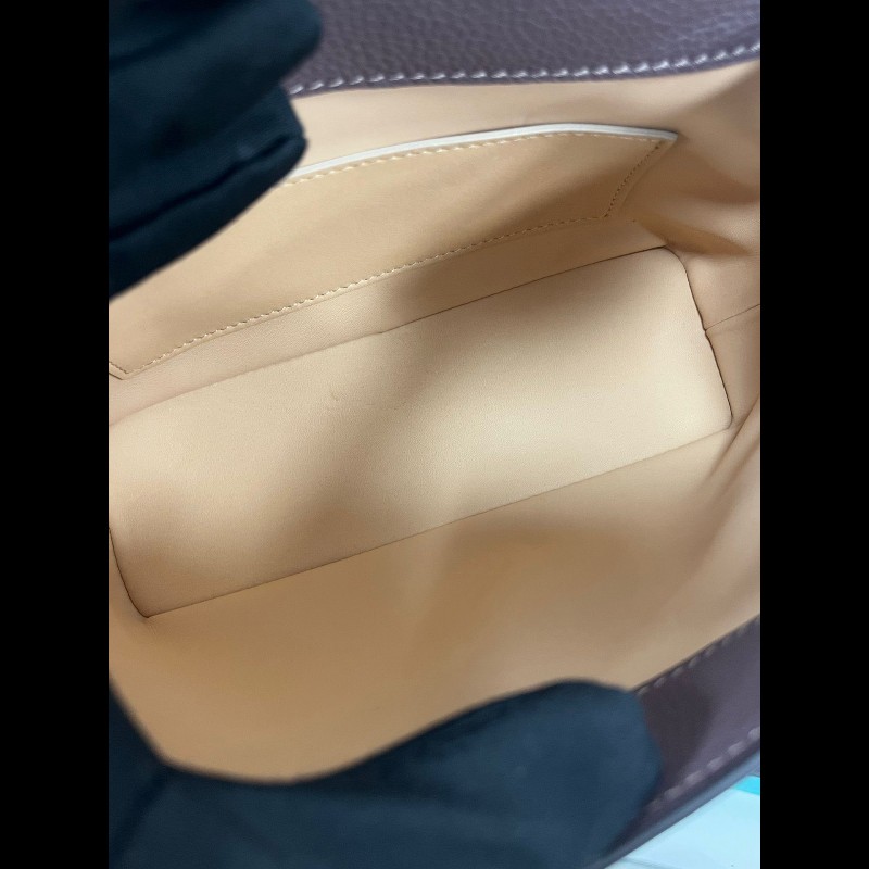 Moynat Gaby 
莫奈  煙灰紫金扣手提包-14