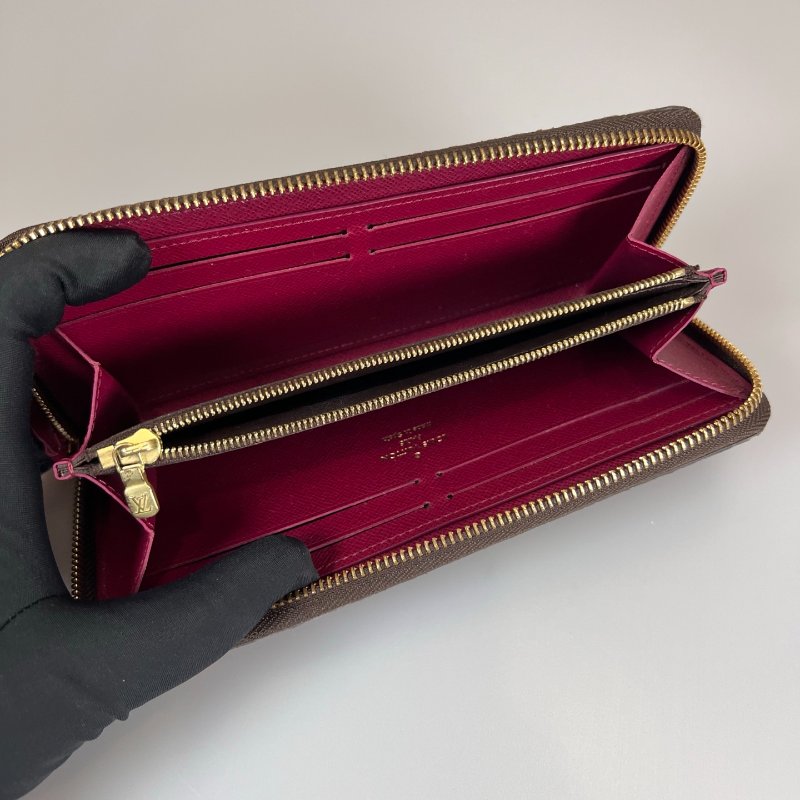 LV M60742 老花ㄇ拉長夾紅-4