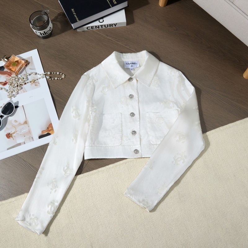 CHANEL白色短款提花外套-5