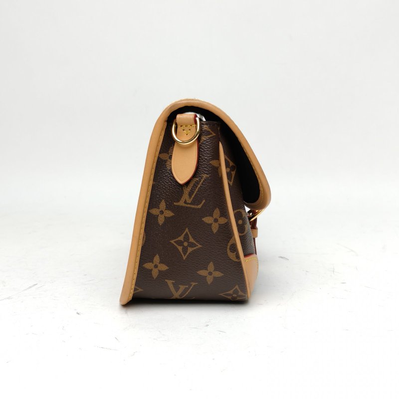 LOUIS VUITTON Diane法棍包24可拆卸黑紫寬肩帶老花PVC晶片肩背包-3