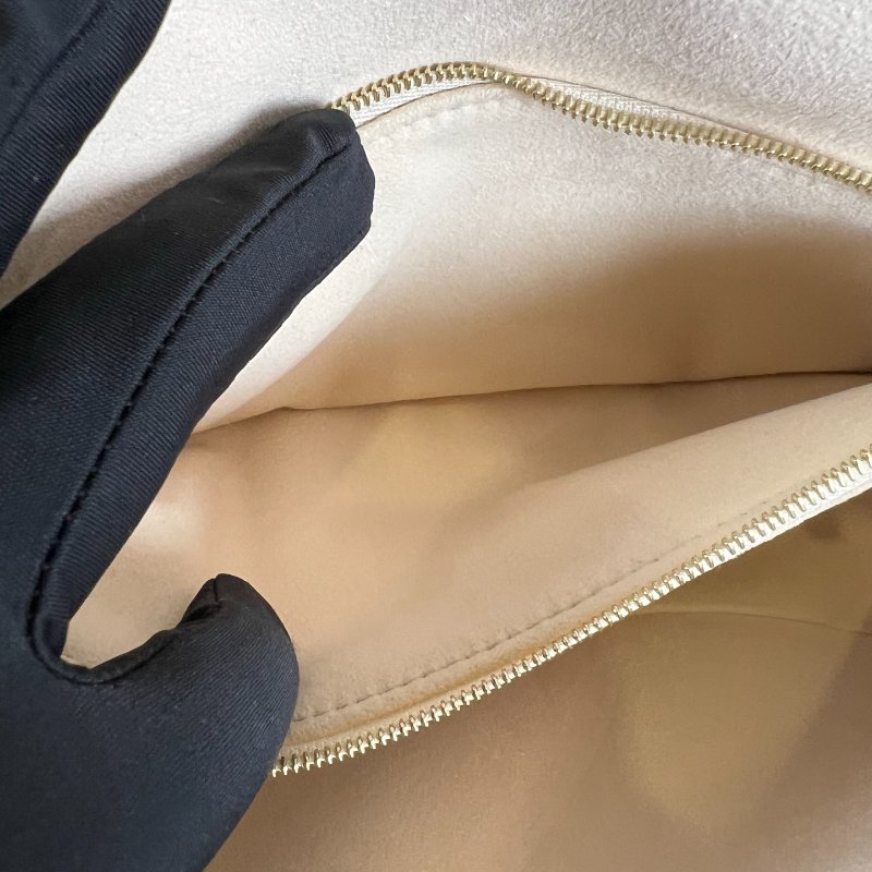 全新品 LV M27866/晶片款 白三彩法棍包-8