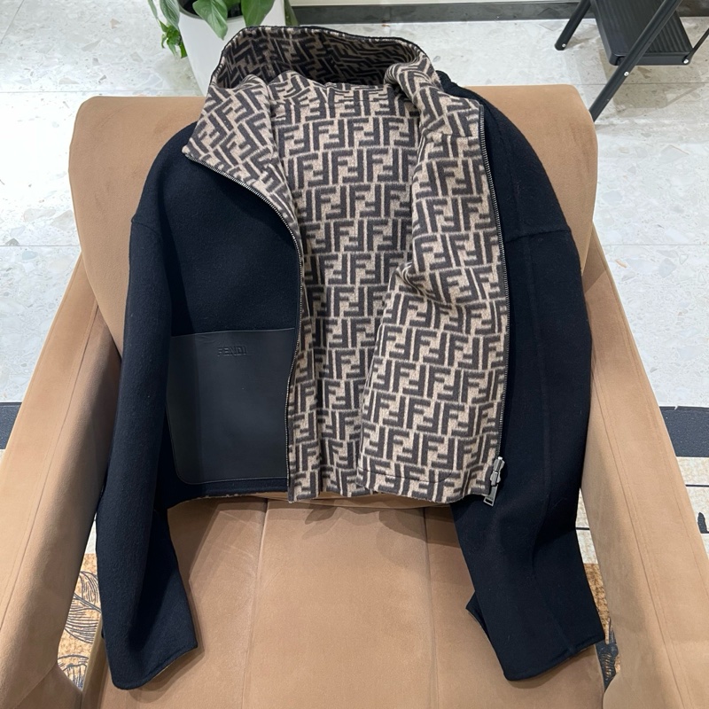 Fendi經典兩面穿短外套40碼-2