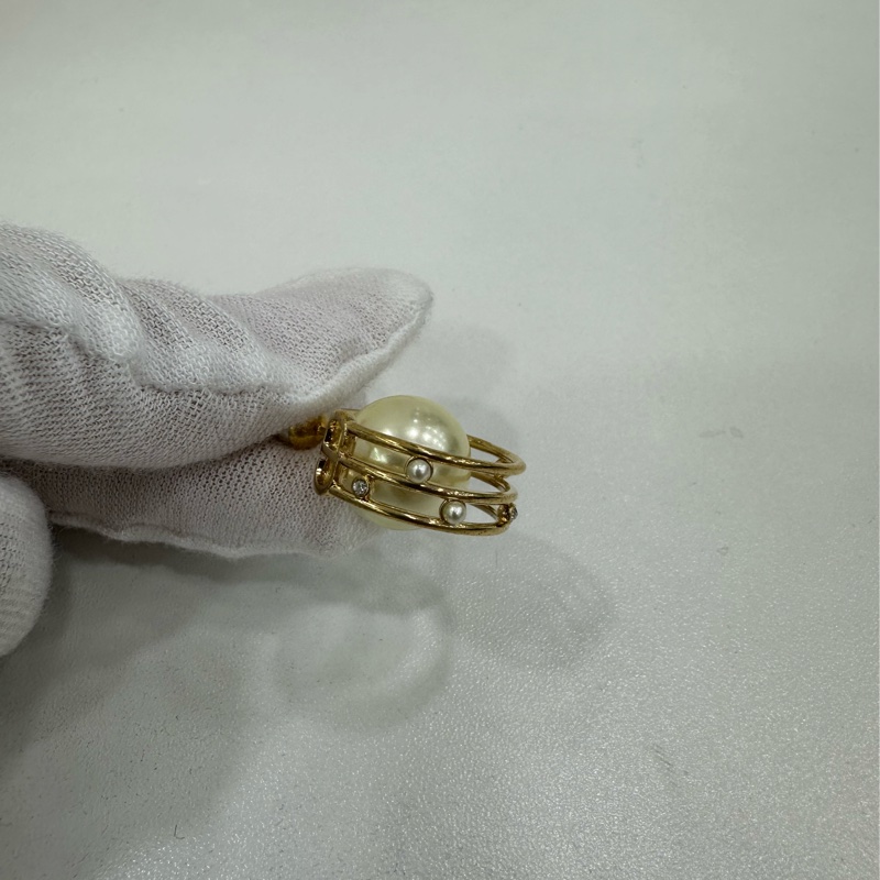 Dior 珍珠耳環 金色的質地非常高級-4