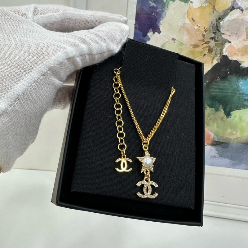 CHANEL 香奈兒珍珠星雙C滿鑽黃金色項鍊，24年款-3