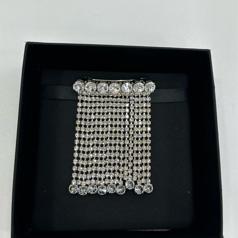 miumiu 水鑽髮夾-1