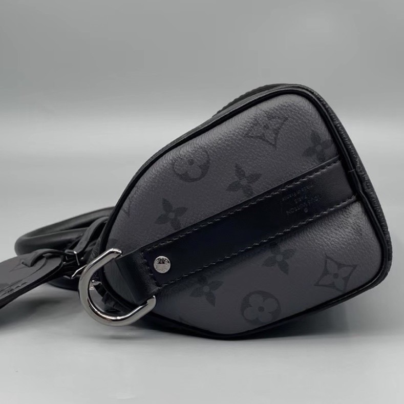 LOUIS VITTON路易威登老花Keepall 25黑武士手提斜挎包 芯片-13