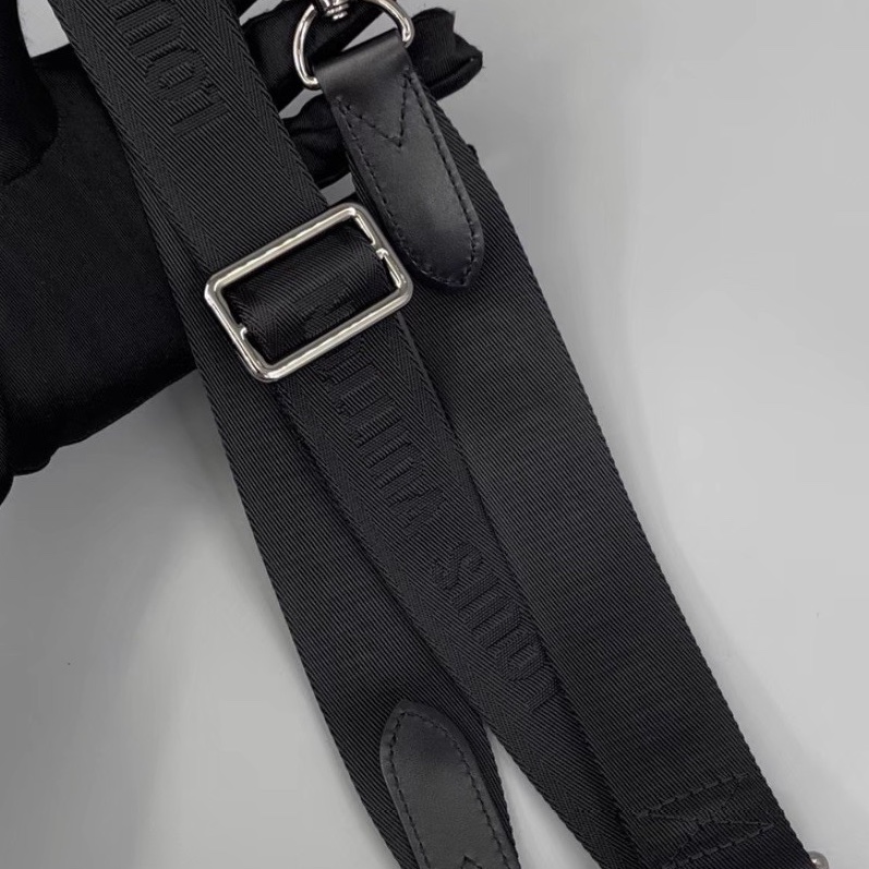 LOUIS VITTON路易威登老花Keepall 25黑武士手提斜挎包 芯片-17