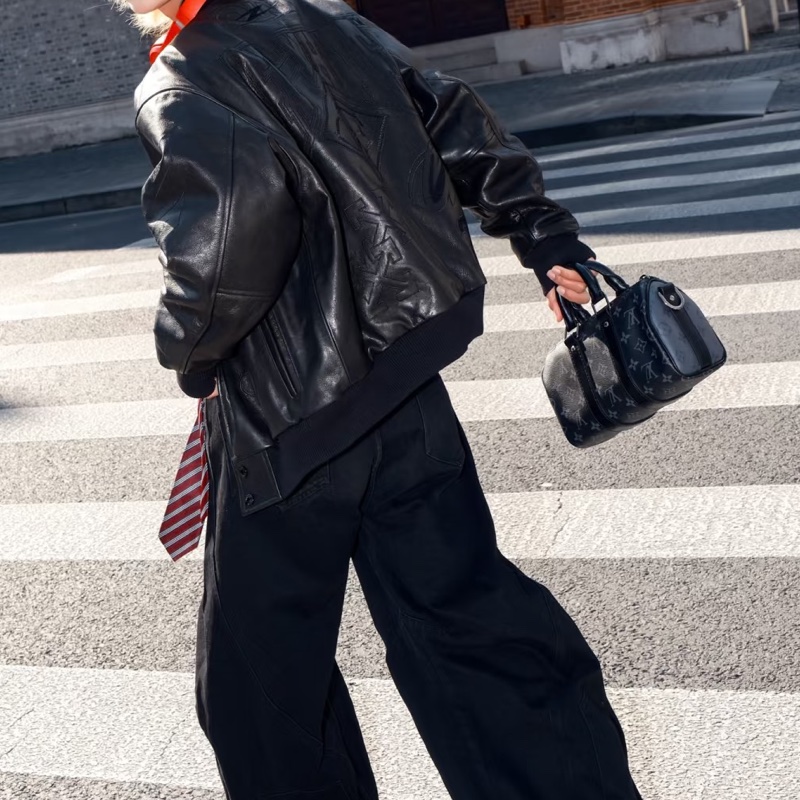 LOUIS VITTON路易威登老花Keepall 25黑武士手提斜挎包 芯片-25