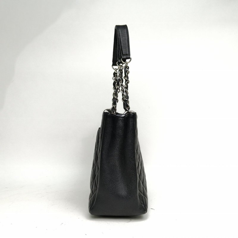 CHANEL GST購物袋小號33黑色荔枝牛皮14開銀扣肩背包-3