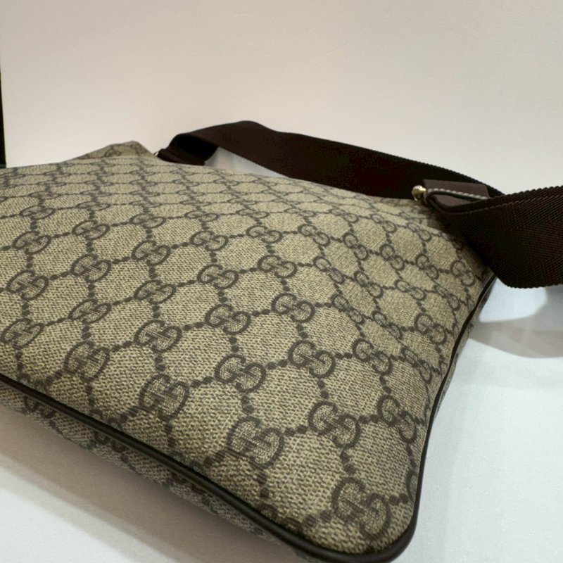GUCCI  斜背包/側背包 9成新-3