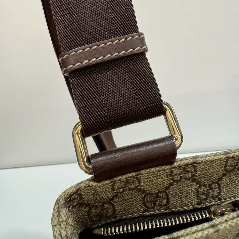 GUCCI  斜背包/側背包 9成新-6