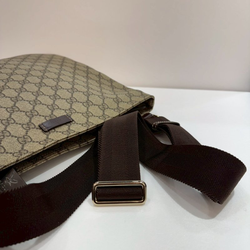 GUCCI  斜背包/側背包 9成新-9