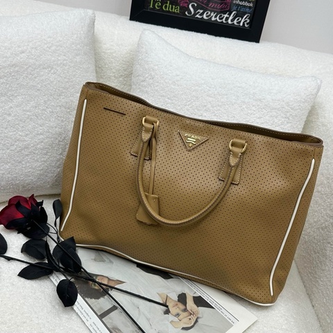 【赫蒂國際精品】PRADA 普拉達Saffiano Fori 托特包 vintage