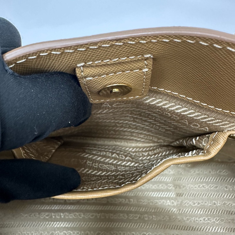 【赫蒂國際精品】PRADA 普拉達Saffiano Fori 托特包 vintage-14