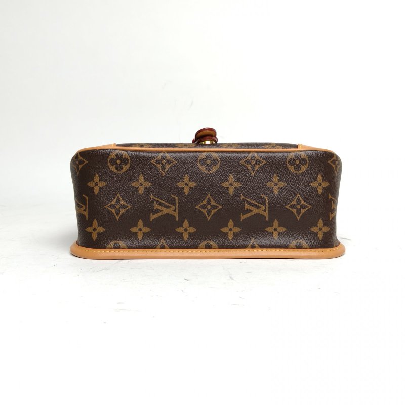 LOUIS VUITTON Diane法棍包24可拆卸黑紫寬肩帶老花PVC晶片肩背包-4