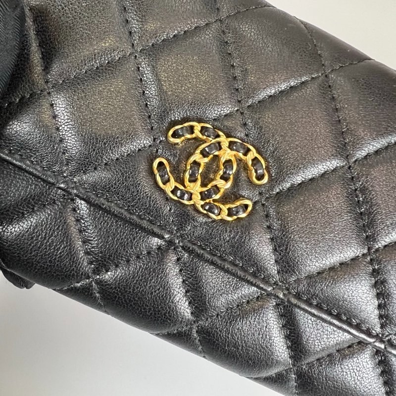 CHANEL 19菱格紋中夾 黑金 AP0777/保卡款28開-8