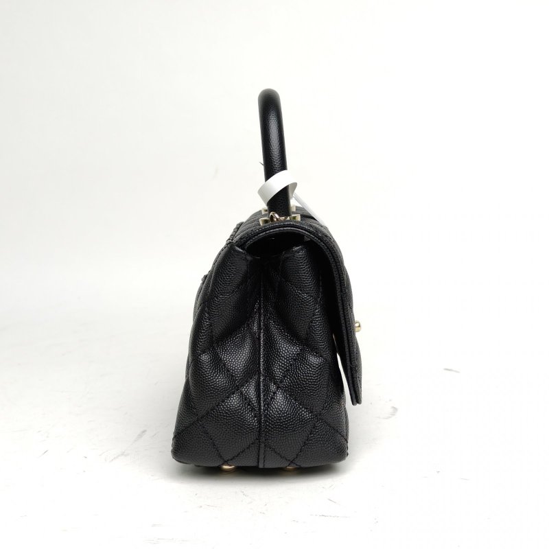 CHANEL CocoHandleMini黑色荔枝牛皮晶片開淺金扣肩背包-3