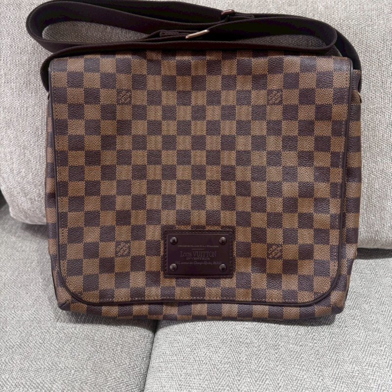 Louis Vuitton 經典棋盤格斜背包-0