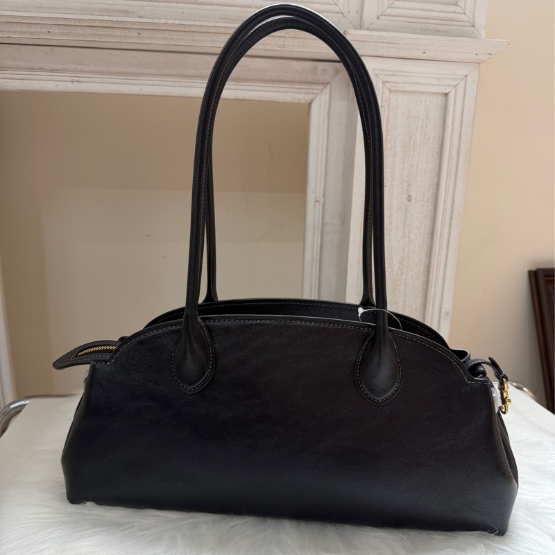 蔻馳Coach Empire Carryall 34 黑色-1