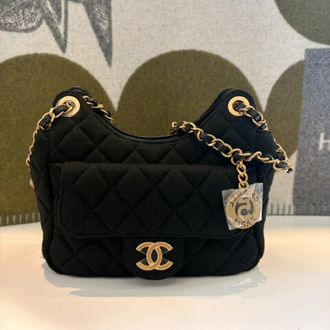 CHANEL MINI HOBO包 黑金布面 /晶片