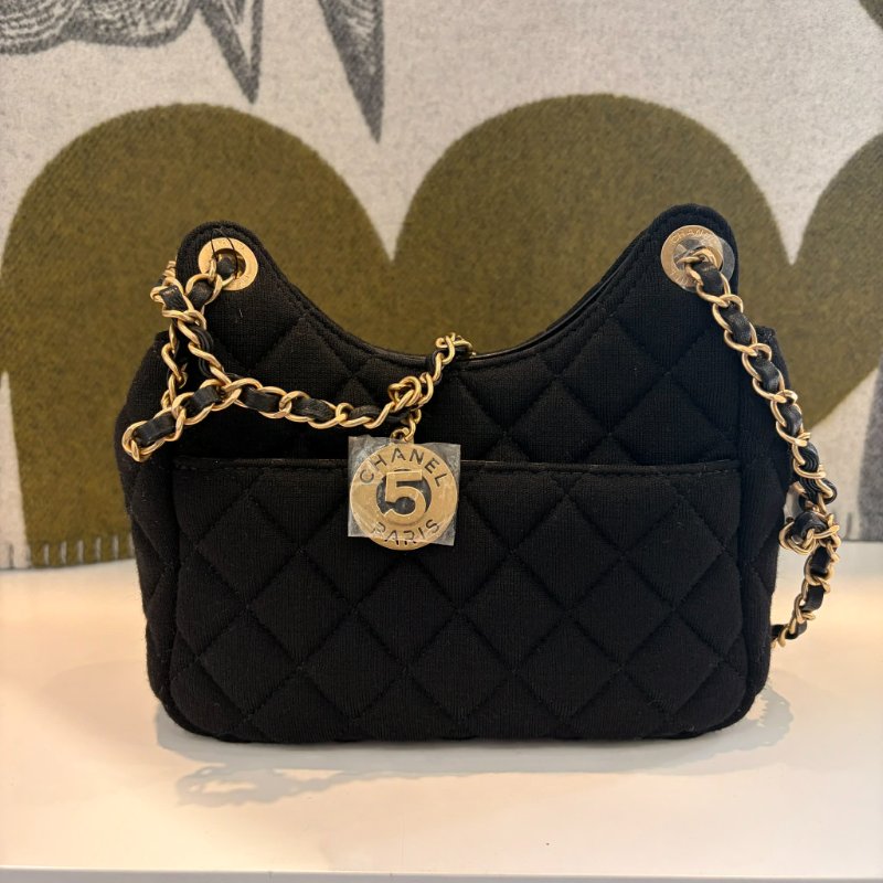 CHANEL MINI HOBO包 黑金布面 /晶片-1