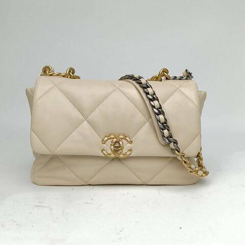 CHANEL 19BAG口蓋包中號米白色羊皮30開金銀扣肩背包